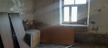 Həyət evləri və villaların satışı: 3 otaqlı, 120 kv. m, Kredit yoxdur, Orta təmir — 4