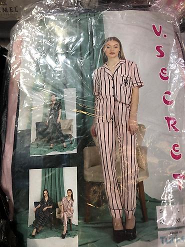 Домашние костюмы: Пижамы больших размеров
Пижамы 
Сорочки
ХалатЫ
И другие — 10