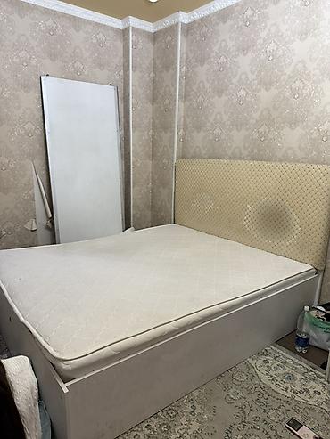 silver kitchen: Двуспальная кровать с мягким изголовьем + шкаф-купе Отдам обеих за — 1