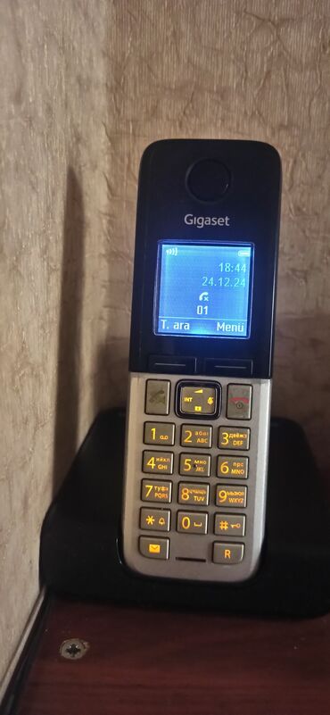 qapaqlı telefonlar: Stasionar telefon Gigaset, Simsiz, İşlənmiş, Ünvandan götürmə