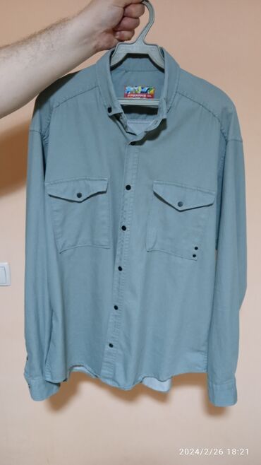продаю рубашку: Рубашка 2XL (EU 44), цвет - Голубой
