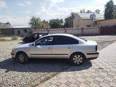 Унаа сатуу: Volkswagen Passat: 1998 г., 1.8 л, Кол менен иштөөчү, Бензин, Седан — 5