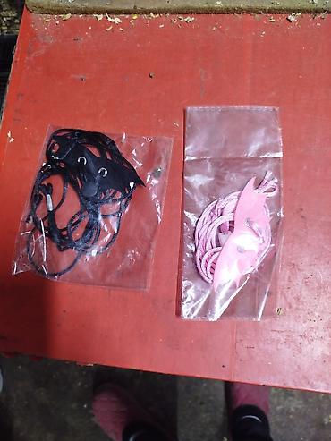 Зоотовары: Продаются клетки 47.28.46. гамаки 250 сом, домики 250 сом поильники — 3