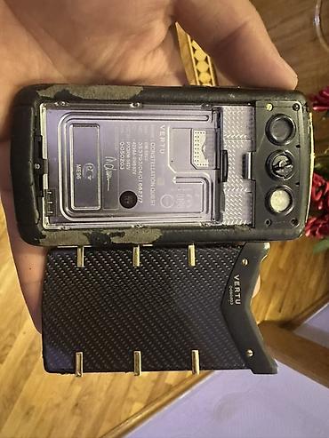 vertu sensor: Vertu Constellation Quest, rəng - Qara, Düyməli — 2