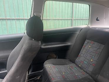 golf venta: Volkswagen Golf: 1997 г., 1.6 л, Механика, Бензин, Хэтчбэк — 3