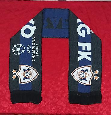qara parça: Qarabağ futbol klubunun azərkeş şərfləri satılır. Xüsusi fərqi odur — 4