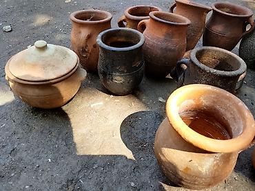 Ev və bağ: Gil qablar və saxsı küplər – müxtəlif ölçü və formalarda - Material — 2