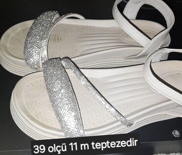 Basanoşka və səndəllər: Puma, Ölçü: 39, Yeni