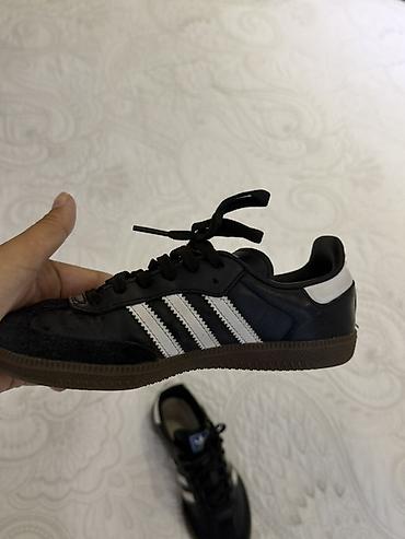 Детская обувь: Продаю 2 Кроссовки Adidas Samba OG Детская обувь уни - Цвет: черный — 3