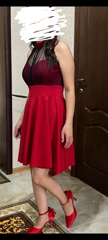 Вечерние платья: Вечернее платье, Русалка, Длинная модель, Без рукавов, Стразы, M — 18