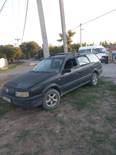 крепление радиатора: Volkswagen Passat: 1992 г., 1.8 л, Механика, Бензин, Универсал