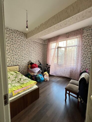 Yeni tikili: 8-ci kilometr, 4 otaqlı, Yeni tikili, m. Neftçilər, 91 kv. m -da lalafo.az — 14 Yeni tikili: 8-ci kilometr, 4 otaqlı, Yeni tikili, m. Neftçilər, 91 kv. m — 14