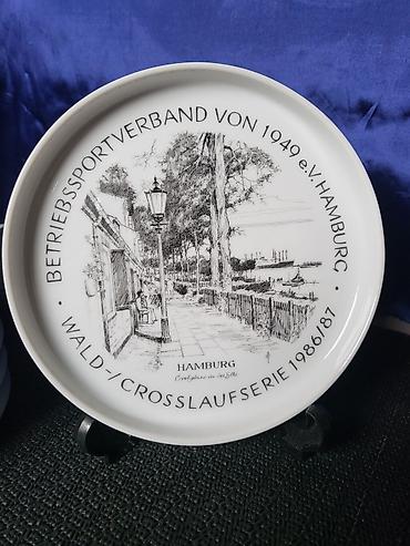 ormari: Kolekcija novih tanjira za na zid 1980 do 1988g.Uhlenhorst. Kolekcija — 7