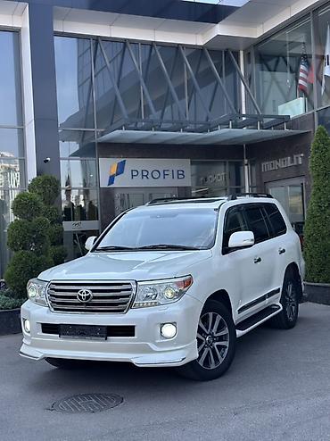 lend cruzer: Toyota Land Cruiser: 2014 г., 4.6 л, Автомат, Газ, Внедорожник — 2