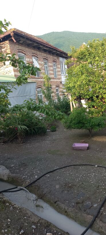 Həyət evləri və villaların satışı: 2 otaqlı, 4 kv. m, Kredit yoxdur, Orta təmir — 12