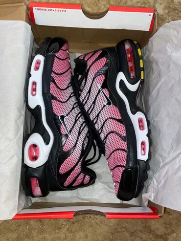 Patike: Patike, veličina - 52 — 22