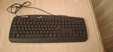 Адаптеры питания для ноутбуков: Genius marka, qara rəngli QWERTY klaviatura, multimedia funksiyaları