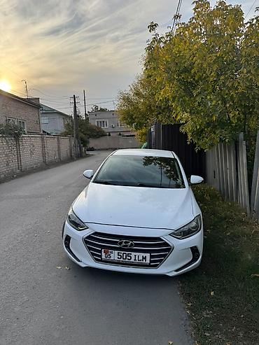 Транспорт: Hyundai Avante: 2018 г., 1.6 л, Автомат, Бензин, Седан — 1