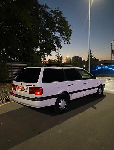 Volkswagen Passat Variant: 1994 г., 1.8 л, Механика, Бензин, Универсал at lalafo.kg Volkswagen Passat Variant: 1994 г., 1.8 л, Механика, Бензин, Универсал