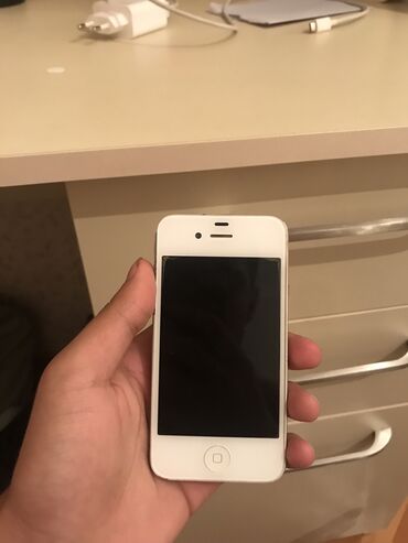 iphona: IPhone 4S, < 16 GB, Ağ