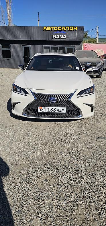 Lexus ES: 2019 г., 2.5 л, Автомат, Гибрид, Седан