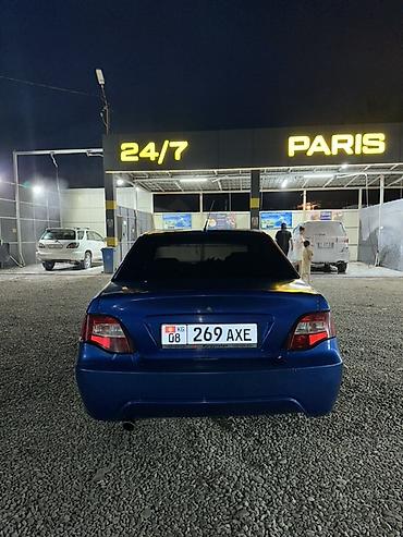 Daewoo Nexia: 2008 г., 1.5 л, Механика, Бензин, Седан