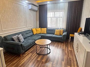 Divanlar: Künc divan, İşlənmiş, Açılan, Parça, Çatdırılma yoxdur — 1