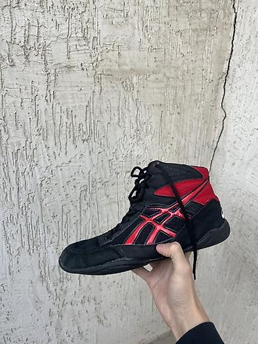 Борцовки Asics, черно-красные, высокий силуэт. - Назначение