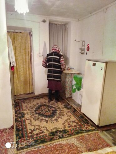 район церкви: 15 м², 1 комната