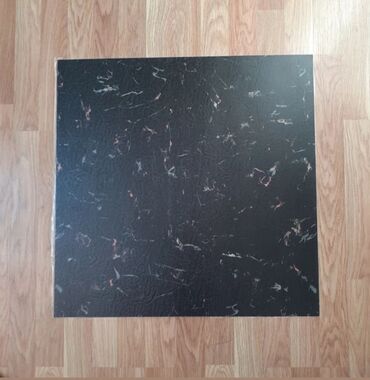 Laminat: Yapışqan laminat. PVC materialı olan arxasi özü yapişqanlı dekor yer -da lalafo.az — 18 Laminat: Yapışqan laminat. PVC materialı olan arxasi özü yapişqanlı dekor yer — 18