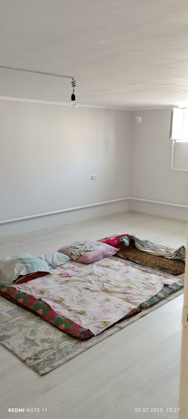 Долгосрочная аренда домов: 80 м², 3 комнаты, Забор, огорожен — 7