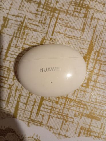huawei freebuds 4 qiymeti: Çox az işlənib arginal Huawei formasıdır.240 manata almisam