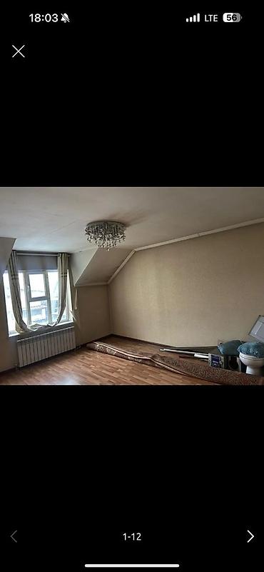 форма для массажа: Просторные помещения в частном доме с межэтажной лестницей. - Формат — 1