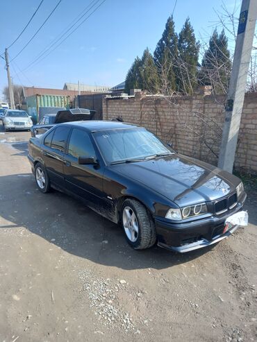 BMW: BMW M3: 1992 г., 1.8 л, Механика, Бензин, Седан