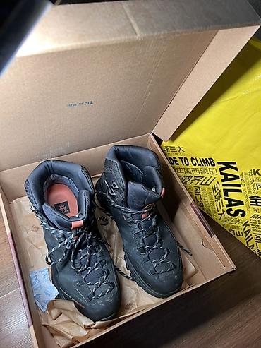 Ботинки: Модель МТ5 Рассчитана на восхождения до 6000м по обычным(не — 2