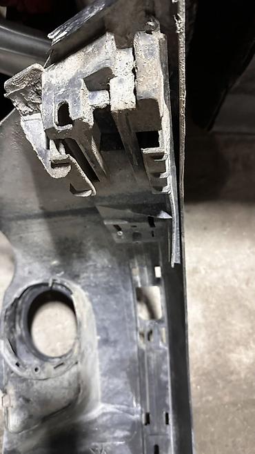 Бампер и комплектующие: Бампер BMW, Б/у, Аналог — 6