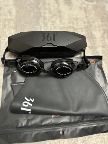 Маски, очки: Плавательные очки + шапка от бренда 361•