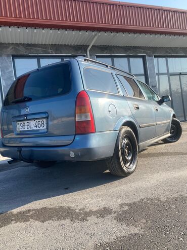 Opel: Opel Astra: 1.6 l | 1998 il 531428 km Sedan — 12