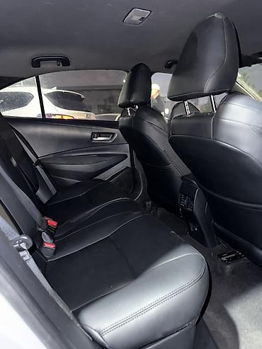 автомаи: Toyota Corolla: 2020 г., 1.8 л, Вариатор, Гибрид, Седан — 9