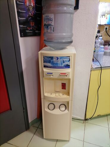 Kuleri za vodu: Aparat za Hlađenje i zagrevanje vode Vertikalni. Bez balona — 2