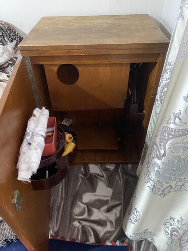 где можно купить модем: Швейная машина в шкафу-столе - Механическая швейная машина