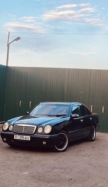 e 303: Mercedes-Benz E-Class: 1998 г., Автомат, Седан — 2