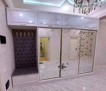 madeyra stul: Yeni, 3 qapılı, Güzgülü, Ağ, Kupe, Düz dolab — 1