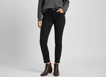 Women's Pants: Terranova, Spodnie materiałowe damskie, rozmiar S