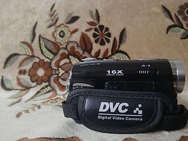 sony lens: Məhsul: Rəqəmsal videokamera (HD) Xüsusiyyətlər: - 20.0 MP foto — 5