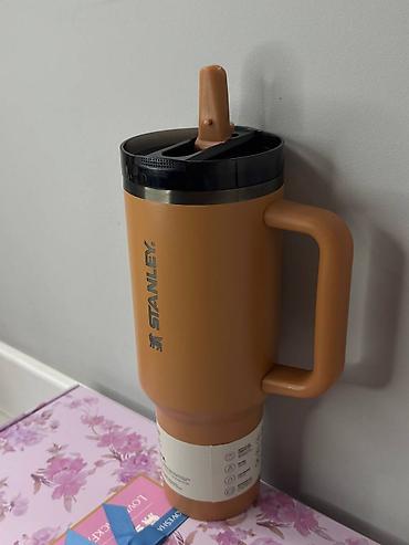 Термо идиштер: Термокружка Stanley Quencher H2.0 FlowState Tumbler 40 oz (1,18 л) - — 2