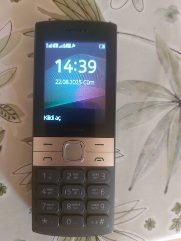 duyme kamera: Nokia 150, rəng - Qara, Düyməli