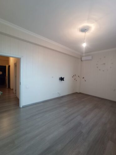 ayliq kiraye: Yasamal mida yasayis kompleksinde 2 otag 1 ci mertebe Bos ev kiraye