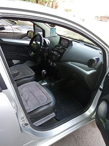 Chevrolet: Chevrolet Spark: 2015 г., 1 л, Бензин, Хэтчбэк — 10