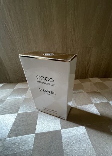 akva di djo parfem: Women's perfume, Chanel, Original